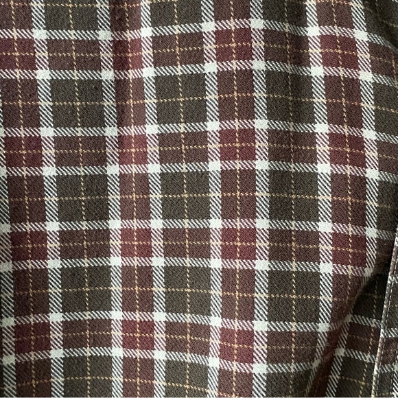 LL Bean cotton Shirt Size Medium Long ML brown plaid burgundy red Button Down - Picture 16 of 16